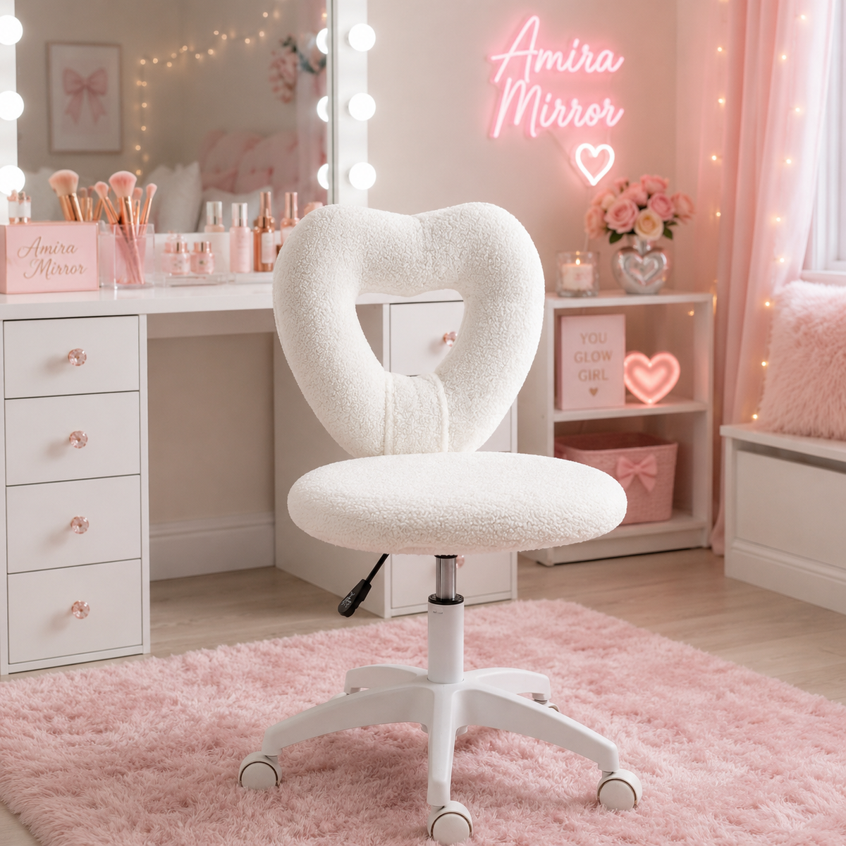 Fluffy Sweetheart Chair