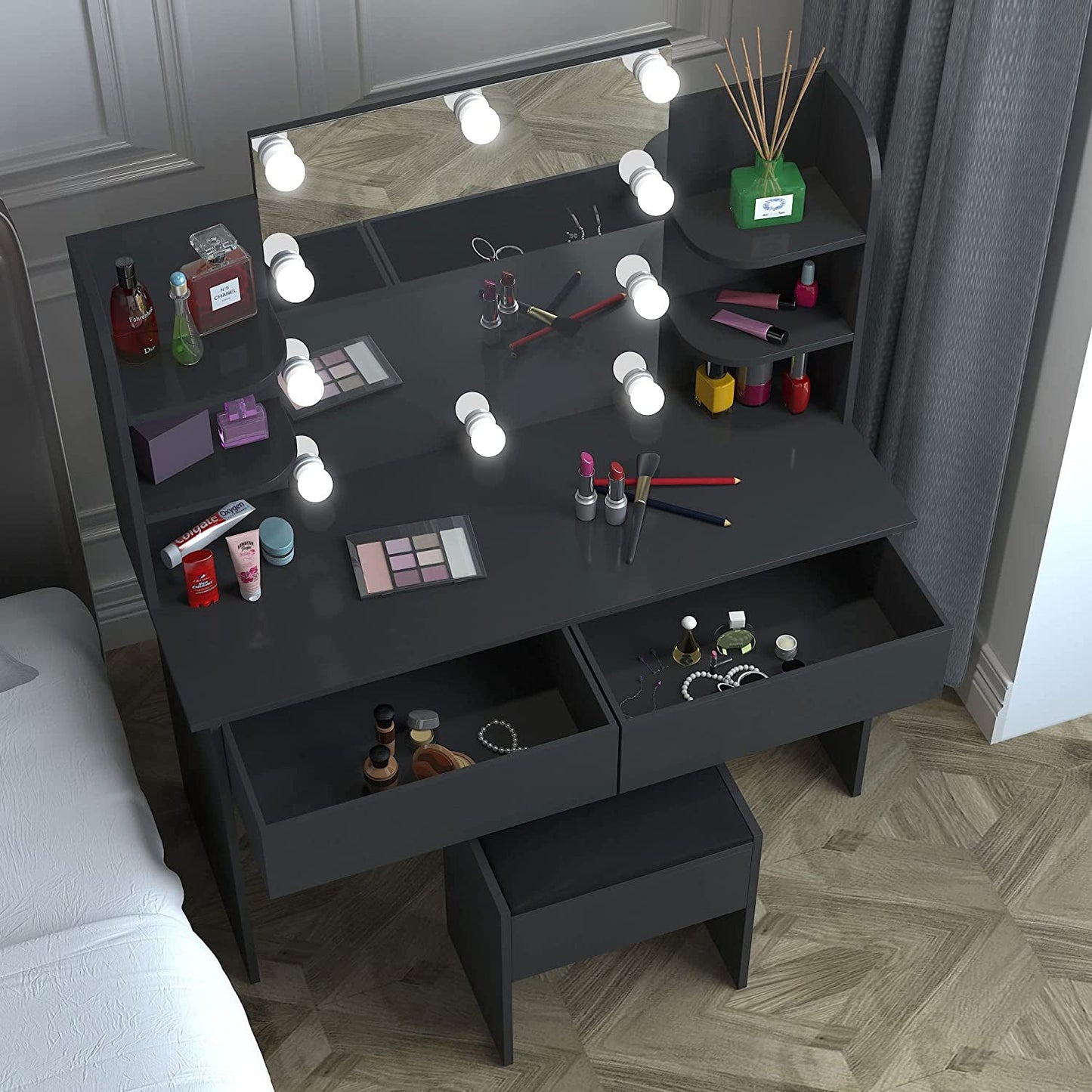 Black Beauty Vanity Set